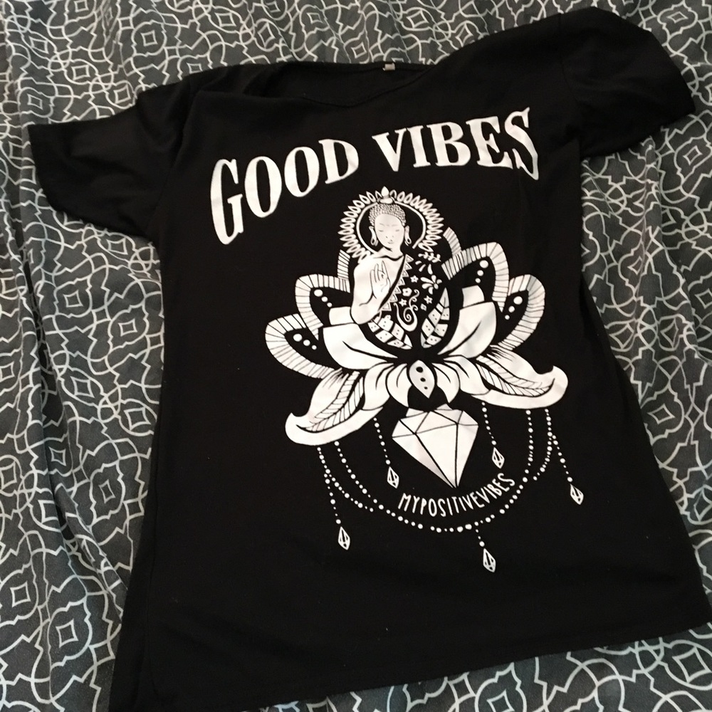 Graphic tee